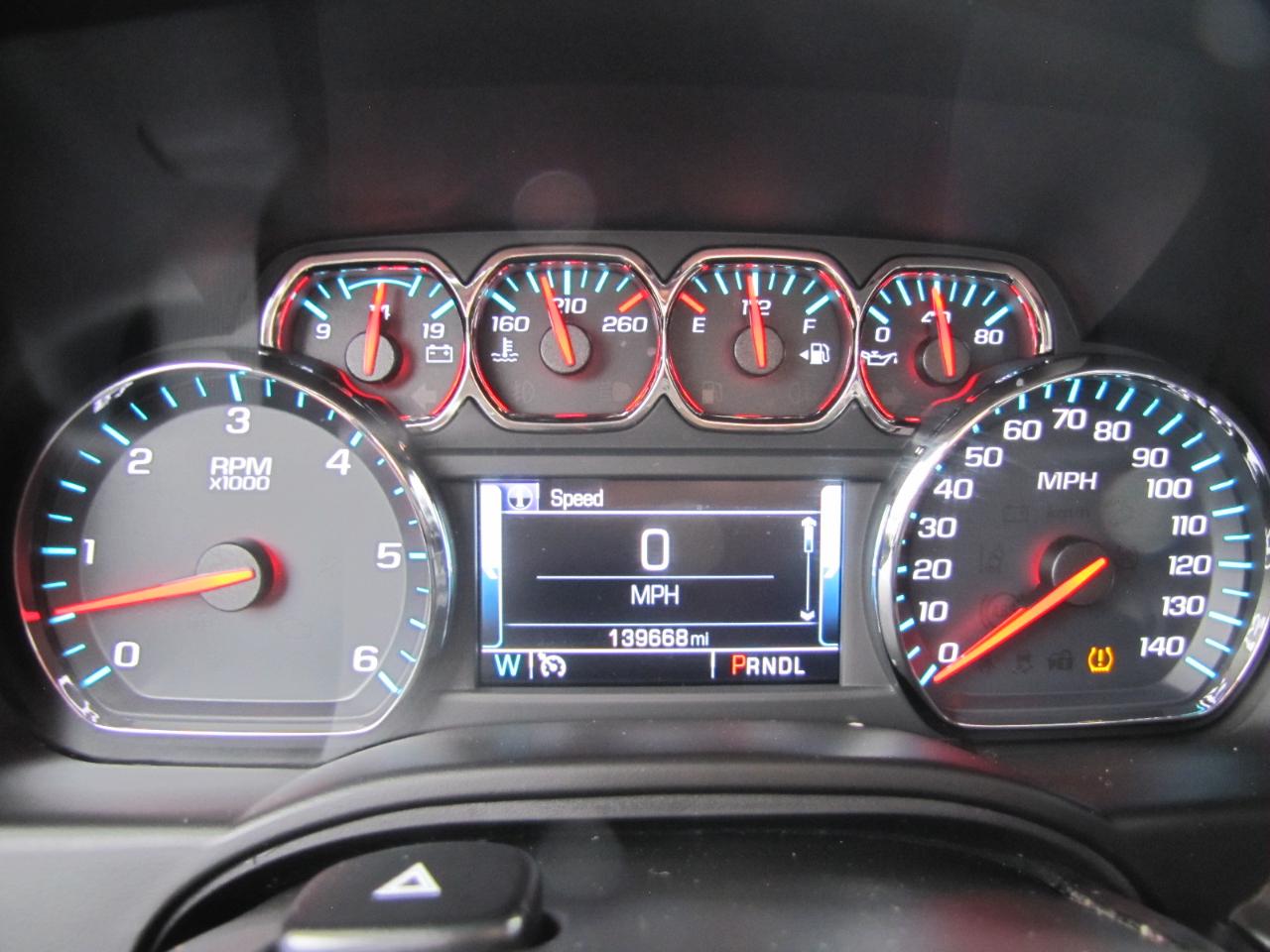 Chevrolet Suburban LT 4WD 2020