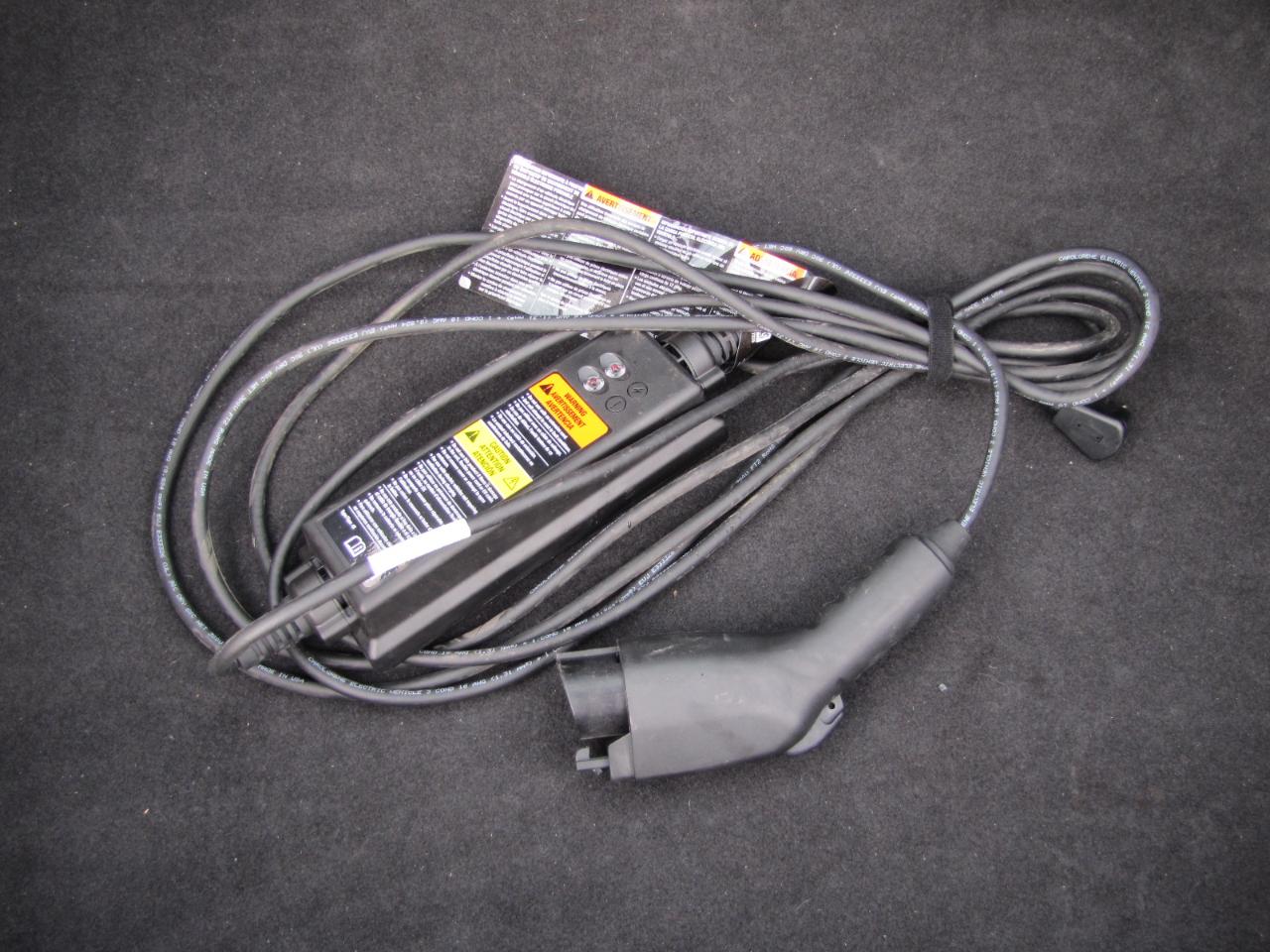 Chevrolet Volt LT w/ Standard Emission Package 2017