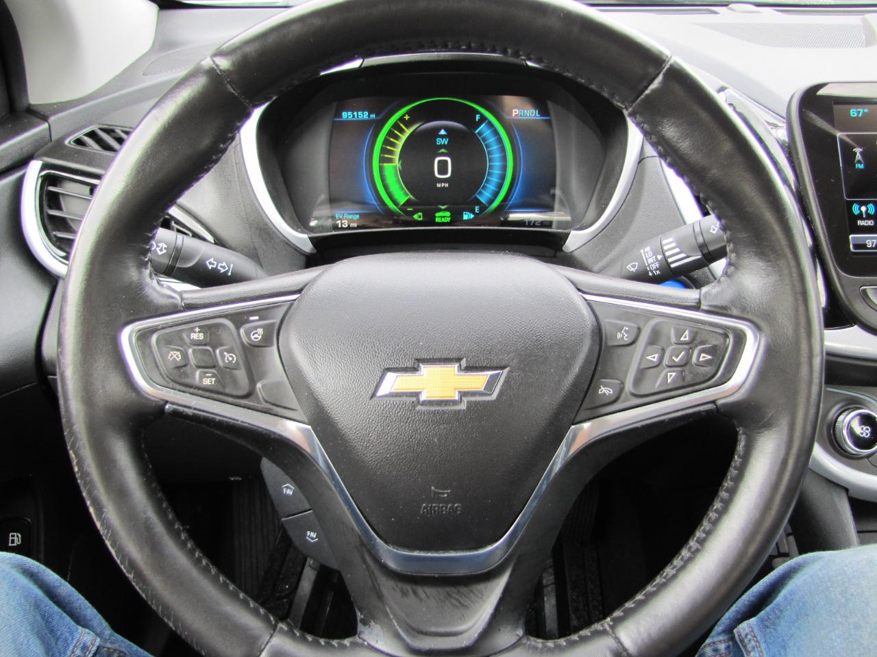 Chevrolet Volt LT w/ Standard Emission Package 2017