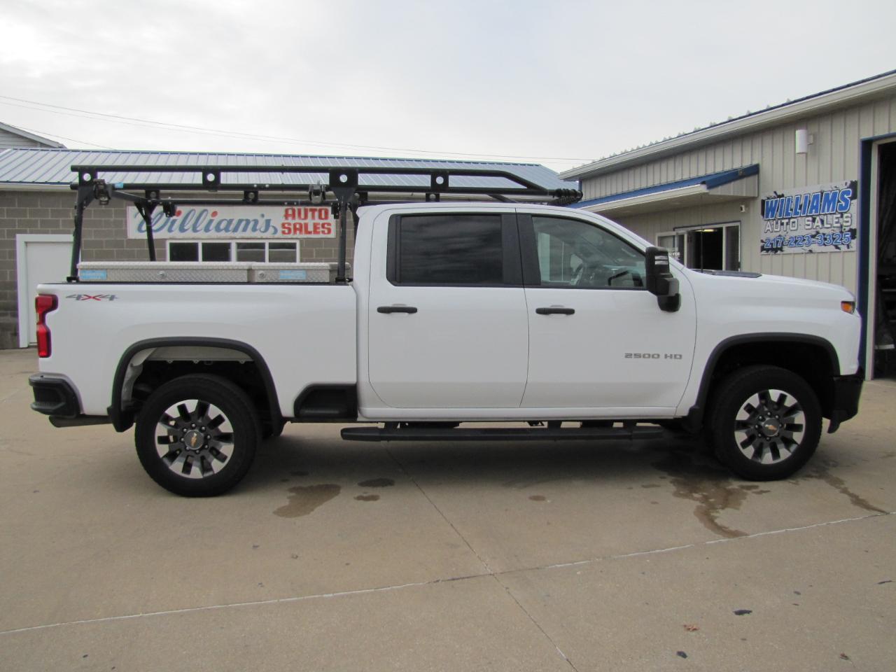 Chevrolet Silverado 2500HD Custom Crew Cab Short Box 4WD 2021