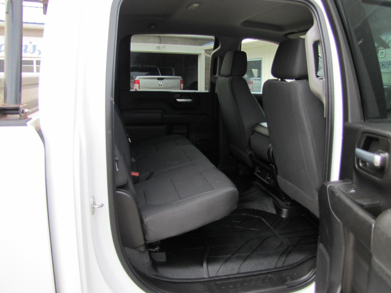 Chevrolet Silverado 2500HD Custom Crew Cab Short Box 4WD 2021