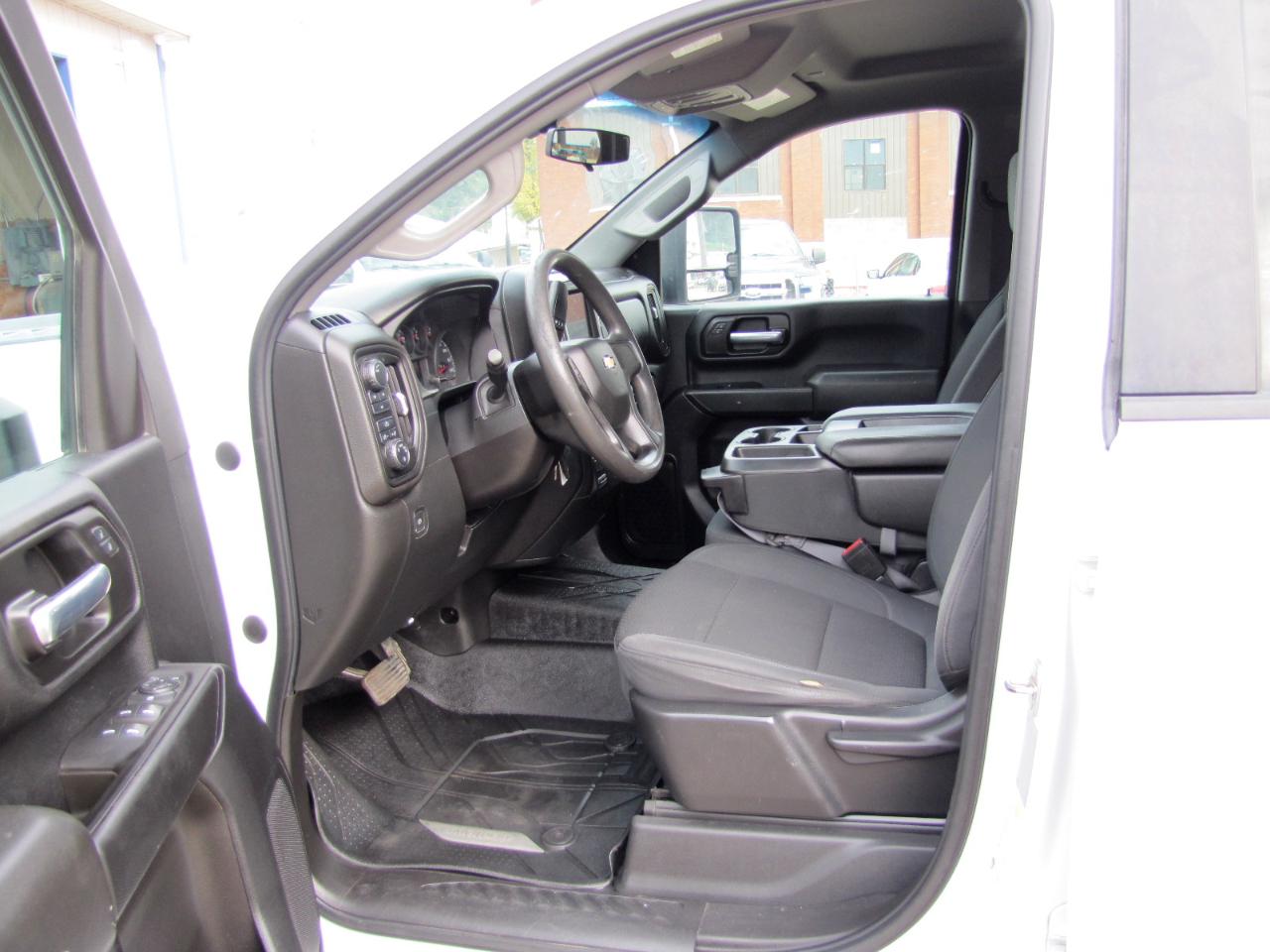 Chevrolet Silverado 2500HD Custom Crew Cab Short Box 4WD 2021
