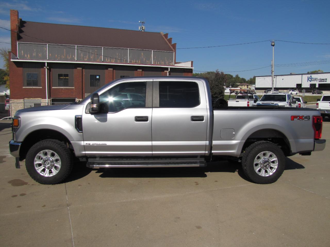 Ford F-250 SD XL Crew Cab 4WD 2021