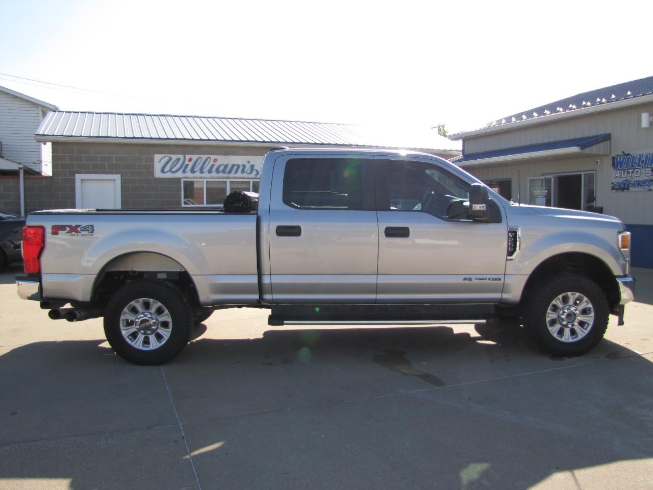Ford F-250 SD XL Crew Cab 4WD 2021