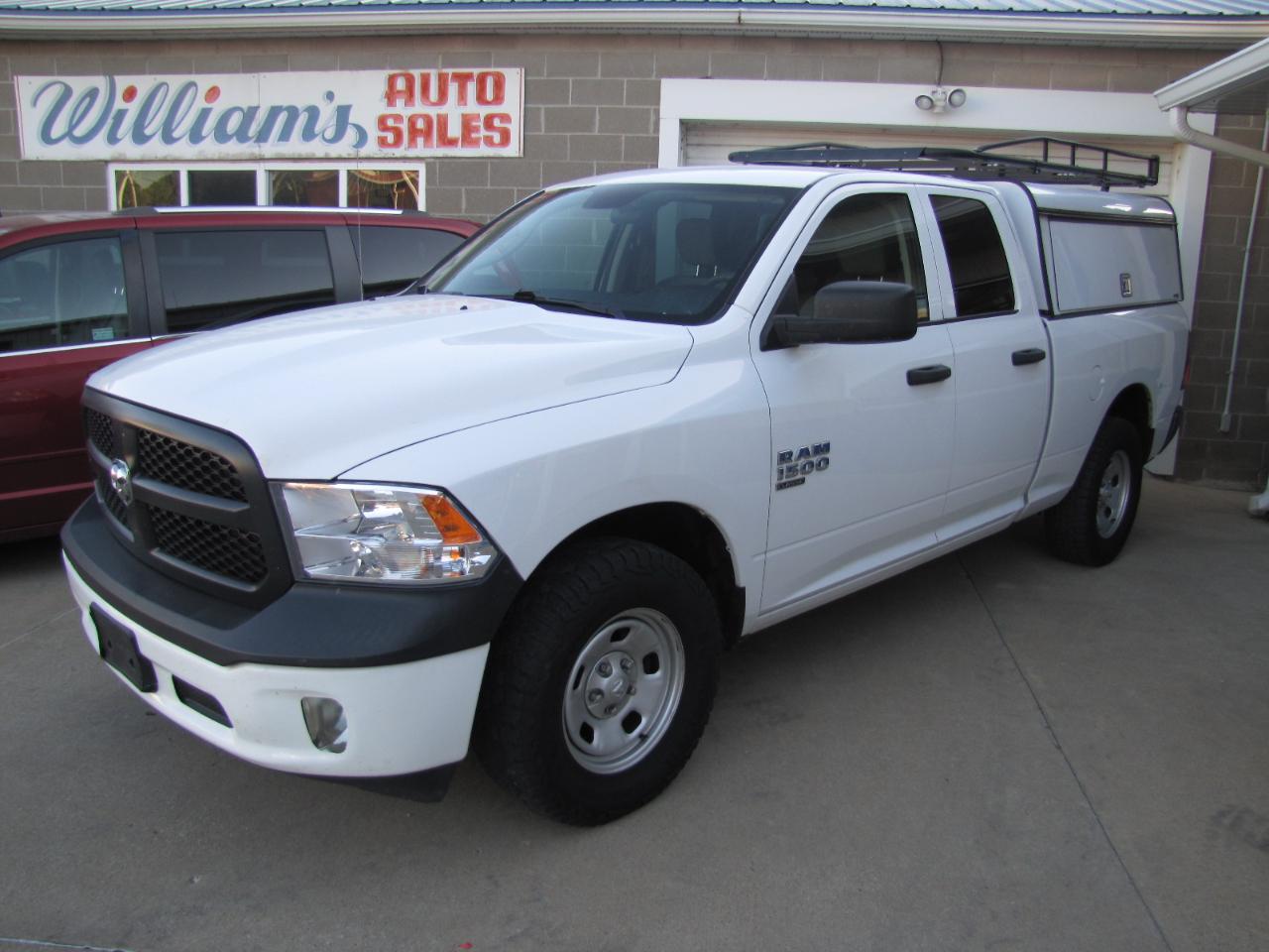 RAM 1500 Classic Tradesman Quad Cab 4WD 2023
