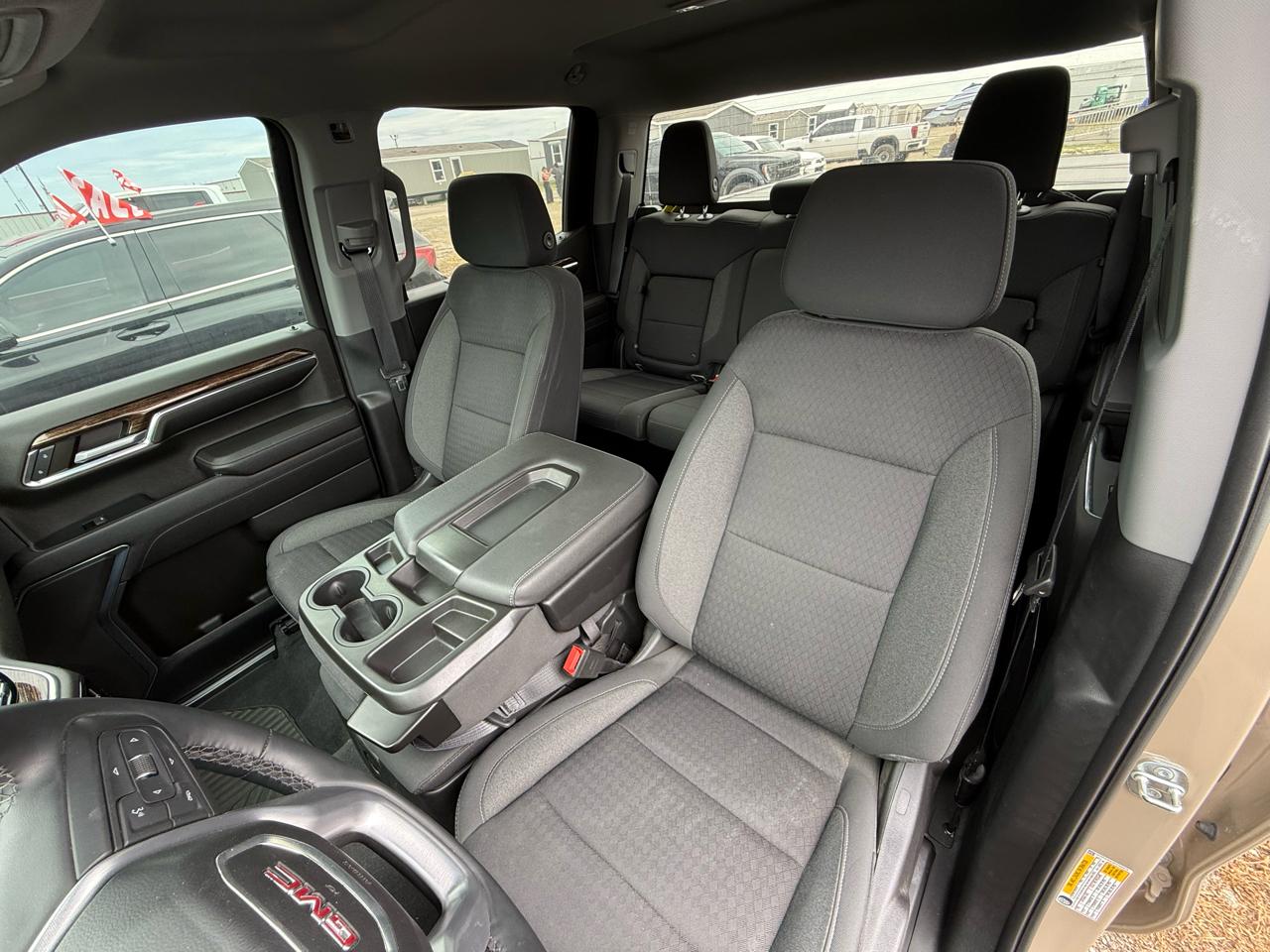 GMC Sierra 1500 Elevation Crew Cab 2WD 2023