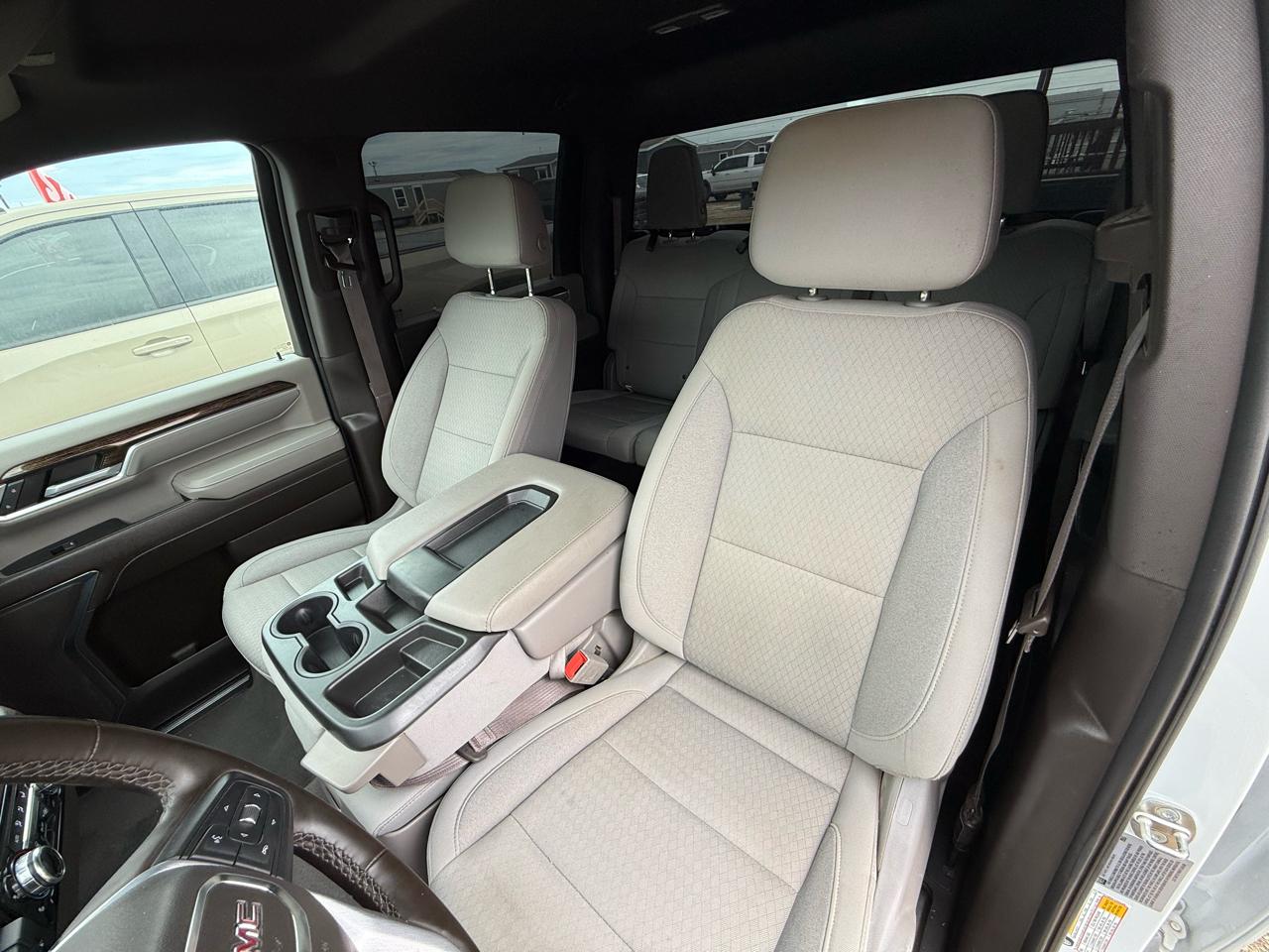 GMC Sierra 3500HD SLE Crew Cab 4WD 2024