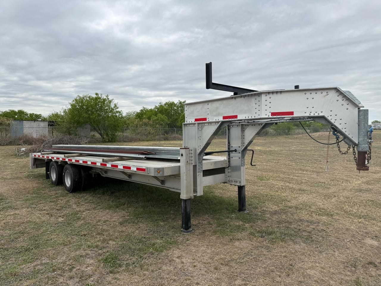 Cross Trailers Unknown  2015