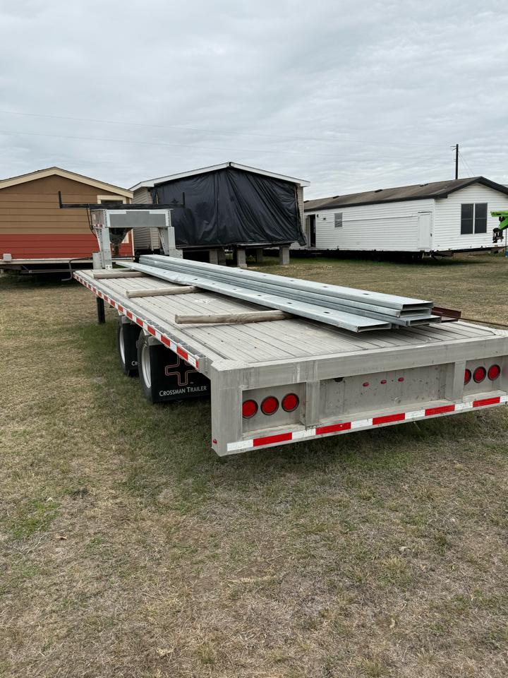 Cross Trailers Unknown  2015