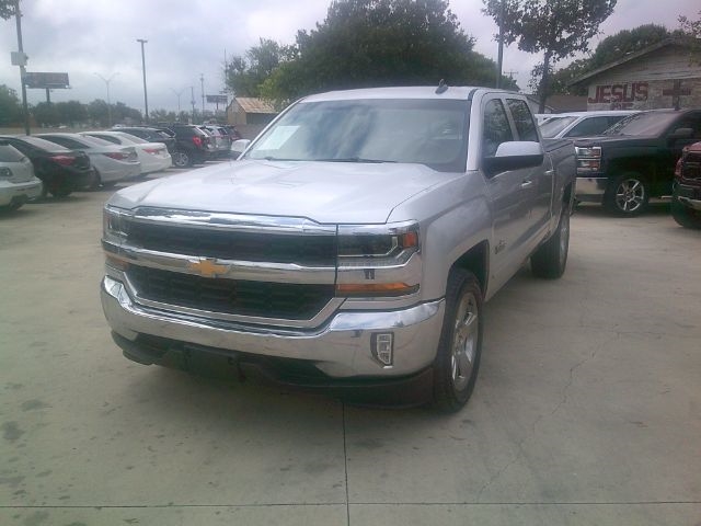 2018 Chevrolet Silverado 1500 LT Crew Cab 2WD