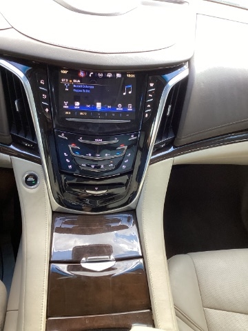 Cadillac Escalade  2016