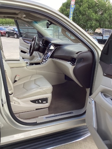 Cadillac Escalade  2016