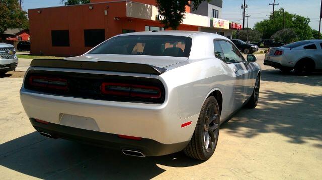 Dodge Challenger  2022 Dodge Challenger  2022