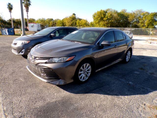 Toyota Camry  2018