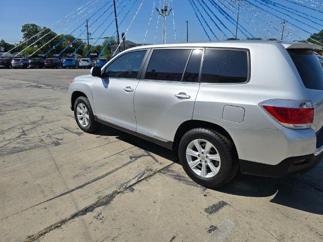 Toyota Highlander  2013