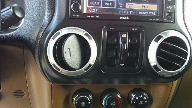 Jeep Wrangler  2012