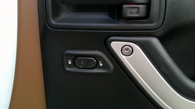 Jeep Wrangler  2012