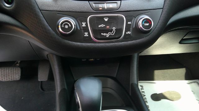 Chevrolet Malibu  2021 Chevrolet Malibu  2021