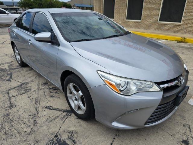 Toyota Camry  2015