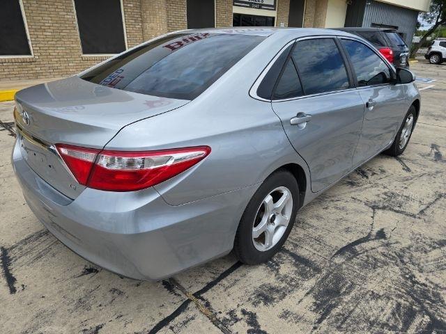 Toyota Camry  2015