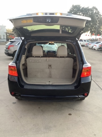 Toyota Highlander  2010