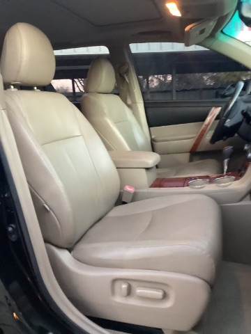 Toyota Highlander  2010