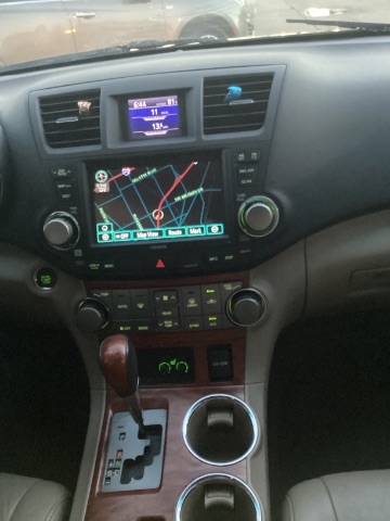 Toyota Highlander  2010