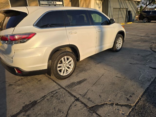 Toyota Highlander  2015