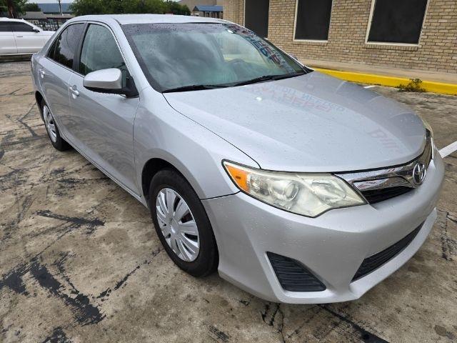 Toyota Camry  2014