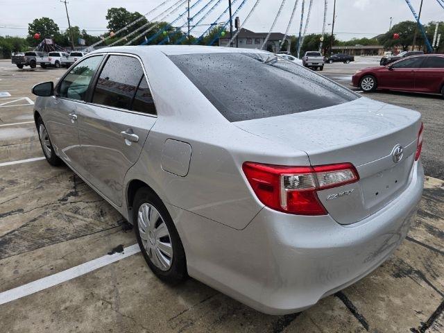 Toyota Camry  2014