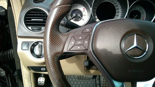 Mercedes-Benz C-Class  2012