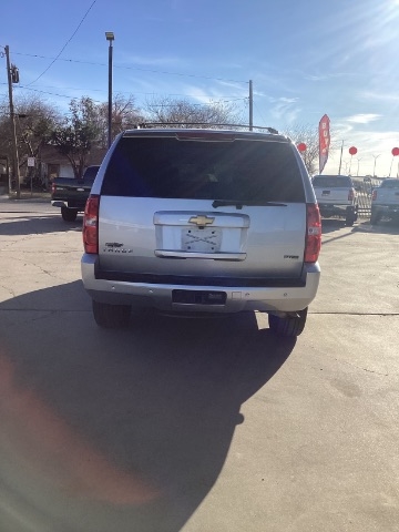 Chevrolet Tahoe  2012