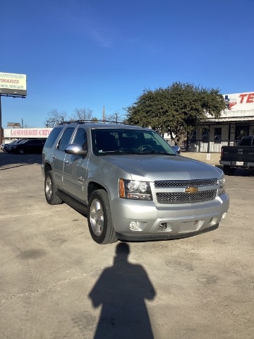 Chevrolet Tahoe  2012
