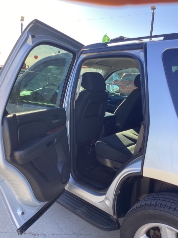 Chevrolet Tahoe  2012