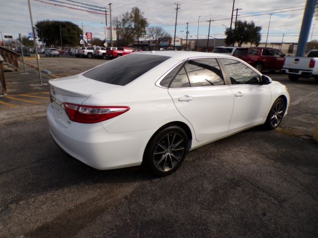 Toyota Camry  2016
