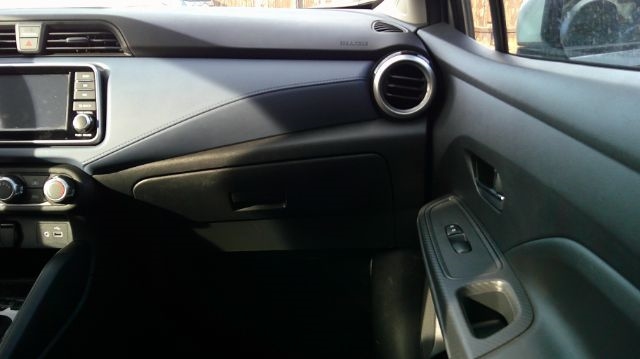 Nissan Versa  2024