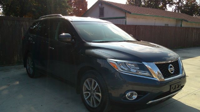 Nissan Pathfinder  2015