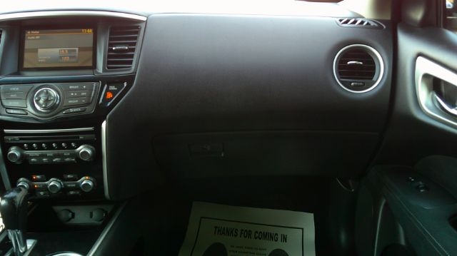 Nissan Pathfinder  2015