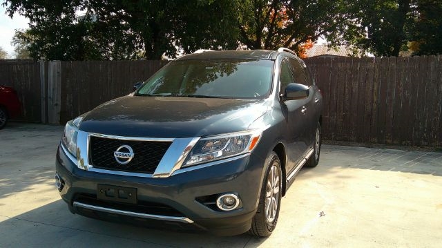 Nissan Pathfinder  2015