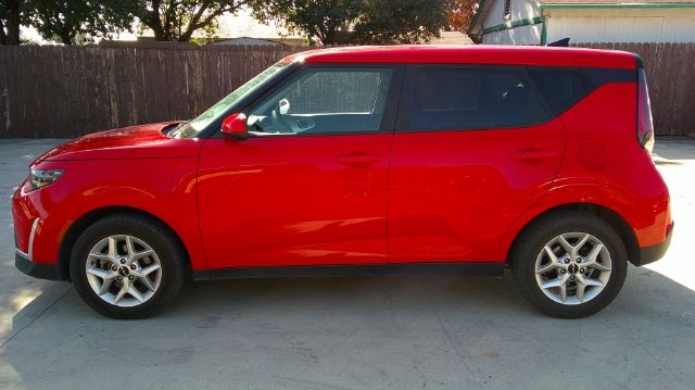 Kia Soul  2024
