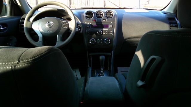 Nissan Altima  2010