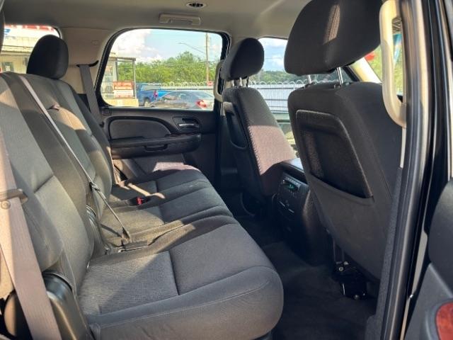 GMC Yukon  2011