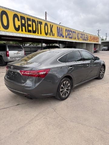 Toyota Avalon  2018