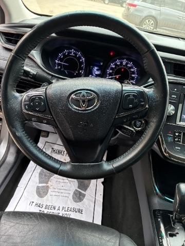 Toyota Avalon  2018