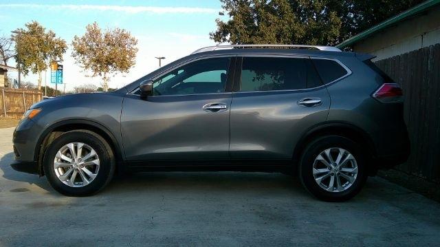 Nissan Rogue  2015