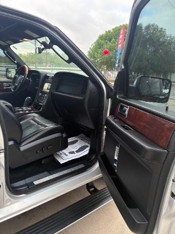 Lincoln Navigator  2017