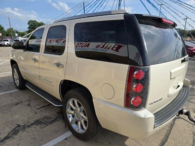 GMC Yukon Denali  2013