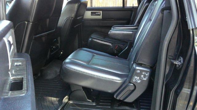 Ford Expedition  2017