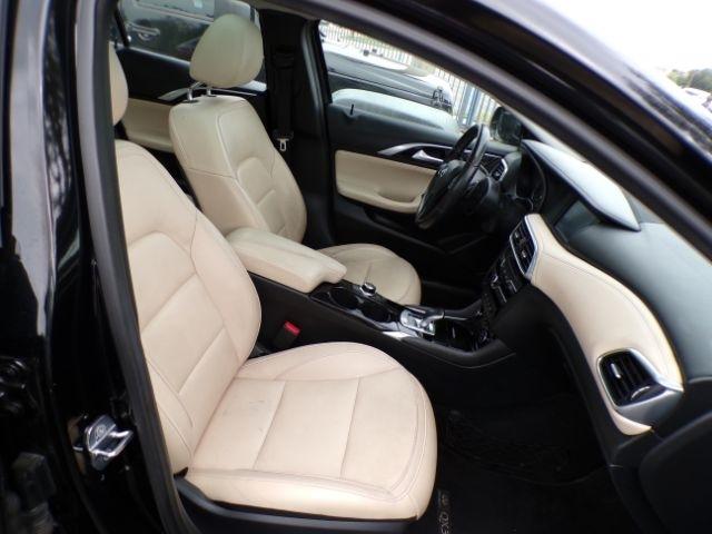 Infiniti QX30  2019