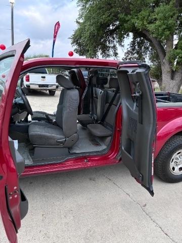 Nissan Frontier  2010